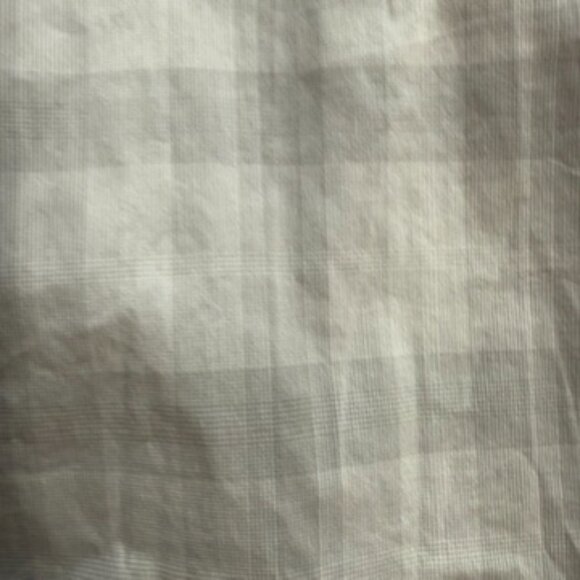 Travis Mathew Light Gray Plaid Short Sleeve Button-Up Shirt - Size XL - Picture 8 of 12